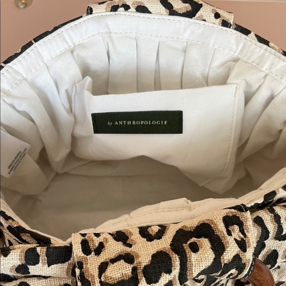Anthropologie Leopard Print Handbag with Wooden Handle and Bow - Picture 3 of 7